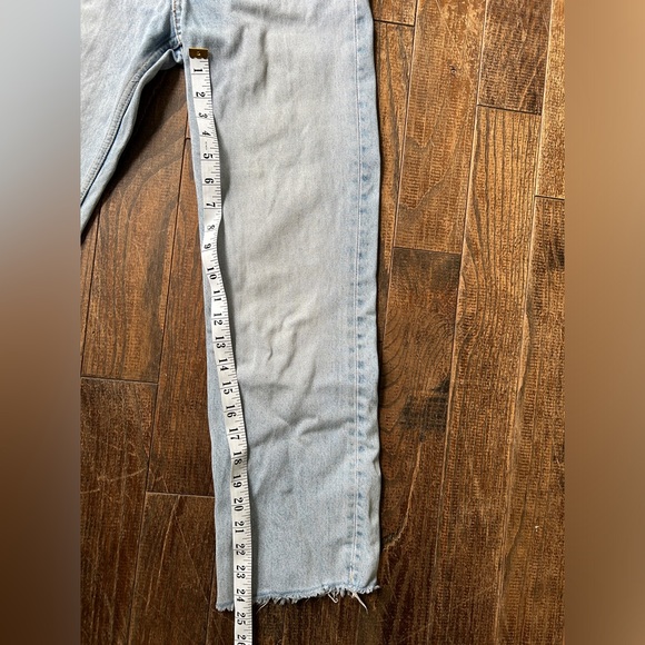 EUC Women’s Zara Jeans Sz 0 - Picture 2 of 11